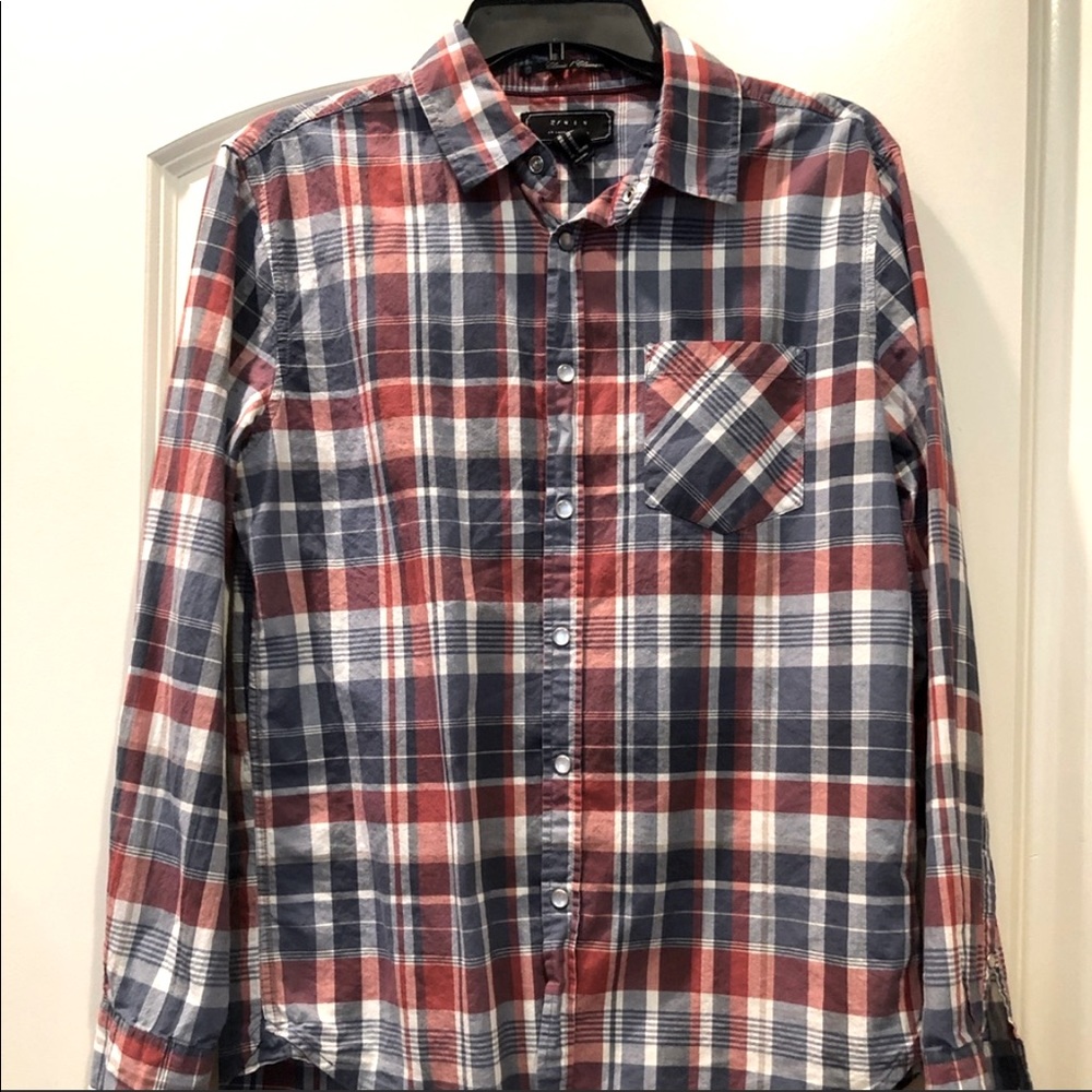 Mens Casual button down shirt